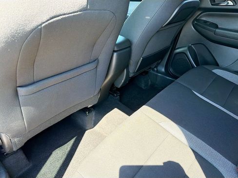 Used 2025 Chevrolet TrailBlazer LT AWD/4WD image 22