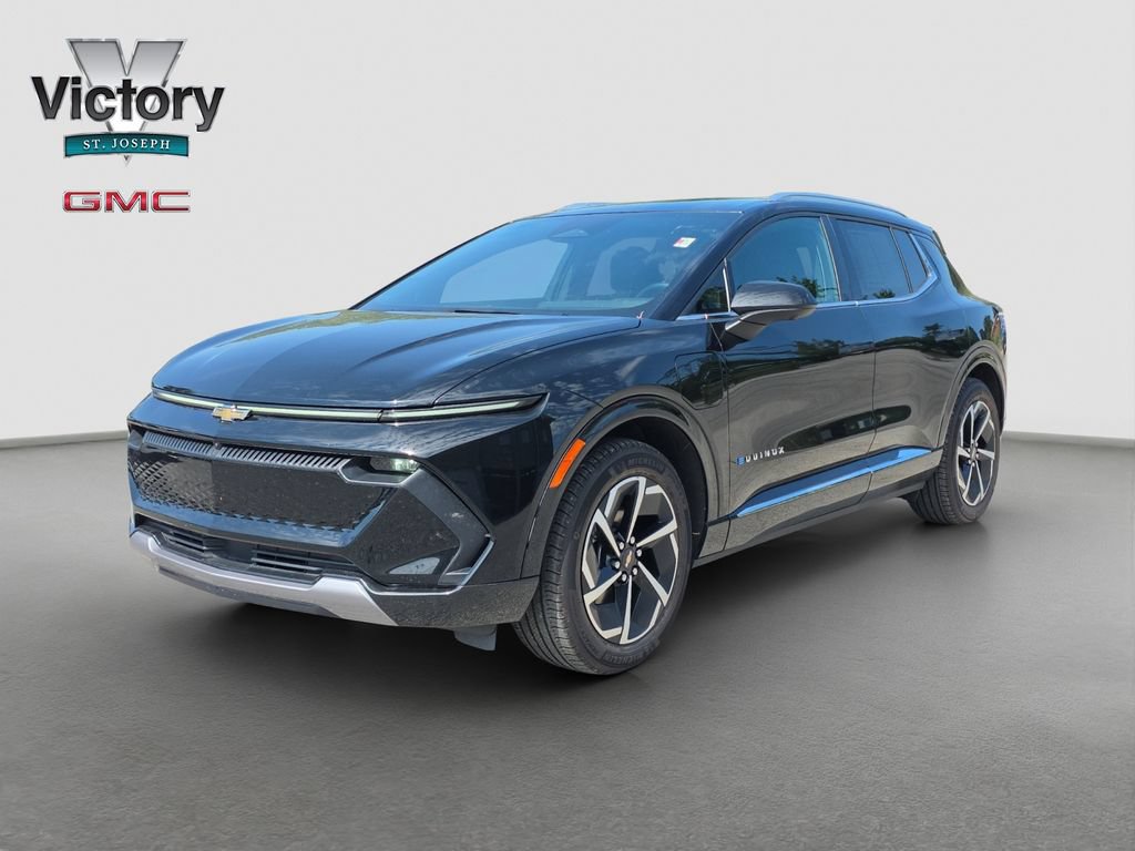 Certified 2024 Chevrolet Equinox EV LT FWD image 3
