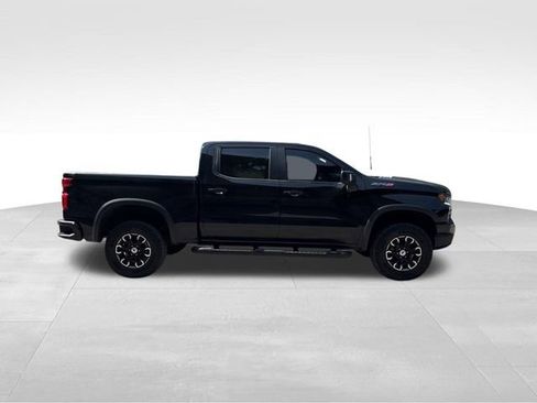 Used 2023 Chevrolet Silverado 1500 ZR2 image 6