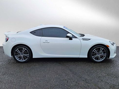 Used 2016 Subaru BRZ Limited w/ Popular Package #3 image 2