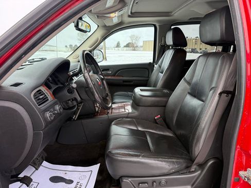 Used 2008 Chevrolet Avalanche LTZ w/ LTZ Preferred Equipment Group image 9