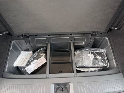 New 2027 INFINITI QX60 Luxe w/ Cargo Package FWD image 40