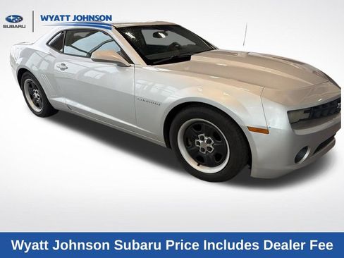 Used 2012 Chevrolet Camaro LS RWD image 15