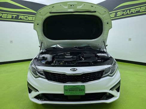 Used 2020 Kia Optima Premium image 4