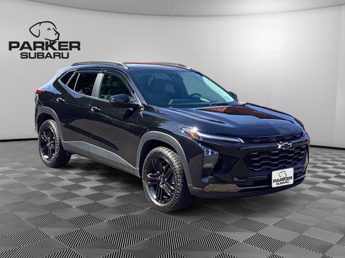 Used 2025 Chevrolet Trax ACTIV w/ Sunroof Package FWD image 7