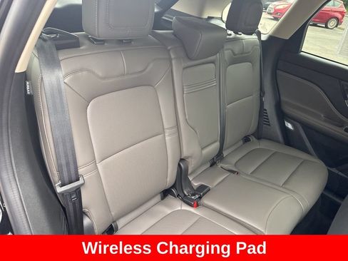 Used 2023 Lincoln Corsair AWD w/ Equipment Group 101A image 19