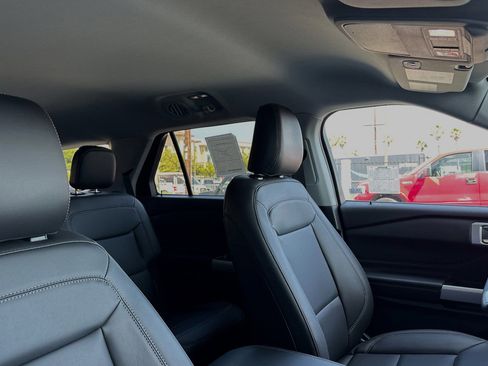 New 2024 Ford Explorer XLT w/ Equipment Group 202A RWD image 14