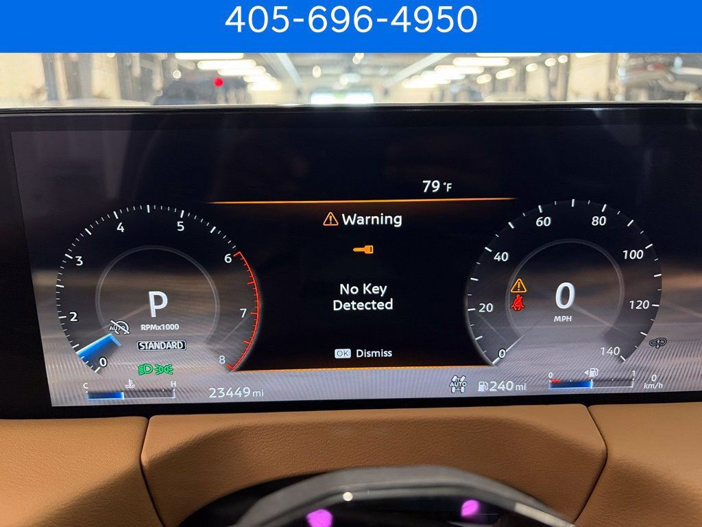 Used 2025 Nissan Armada Platinum Reserve AWD/4WD image 7