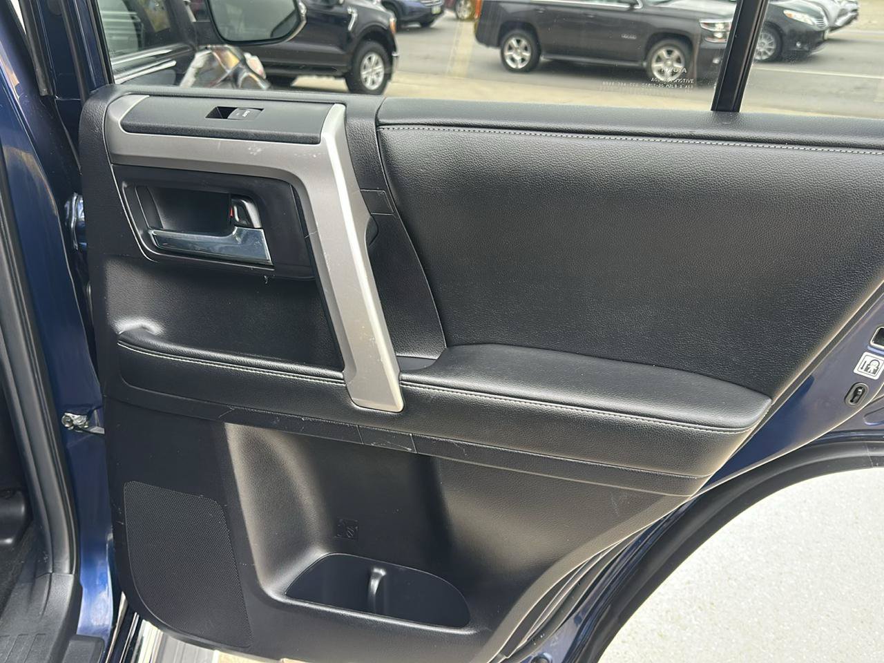 Used 2014 Toyota 4Runner Limited AWD/4WD image 24
