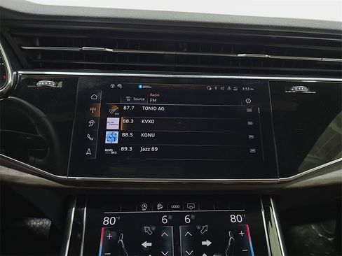 Certified 2025 Audi Q8 Premium Plus w/ Premium Plus Package image 24