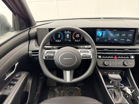 New 2026 Hyundai Santa Cruz SE image 14