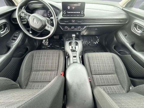 Certified 2025 Honda HR-V LX image 15