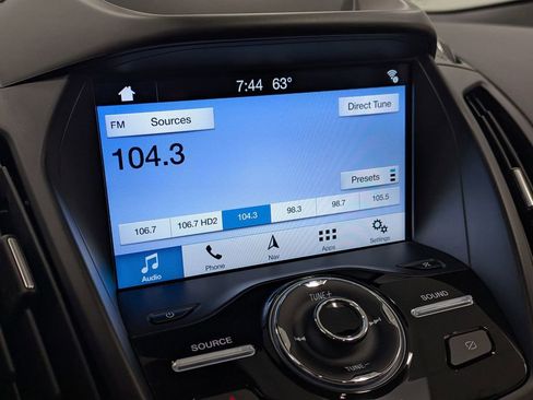 Used 2019 Ford Escape Titanium AWD/4WD image 12
