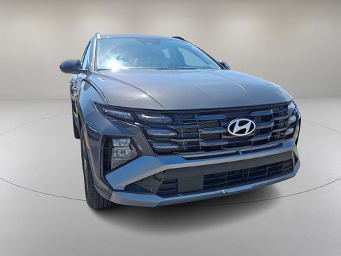 Used 2025 Hyundai Tucson SEL AWD/4WD image 2