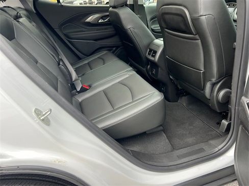 Certified 2023 GMC Terrain SLT w/ Infotainment Package II image 15