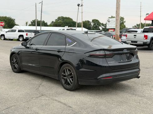 Used 2016 Ford Fusion SE FWD image 7