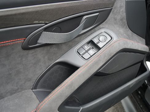 Used 2019 Porsche 911 GT2 RS RWD image 22