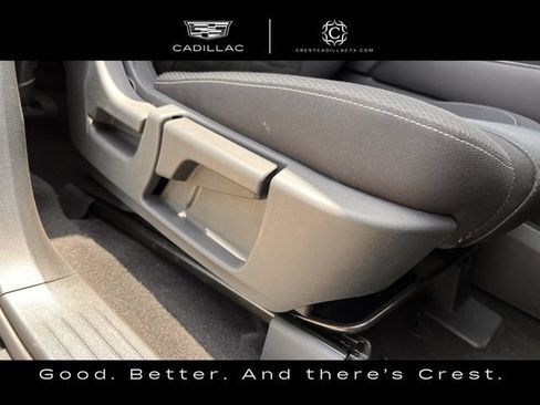 Used 2025 Nissan Pathfinder SV FWD image 23