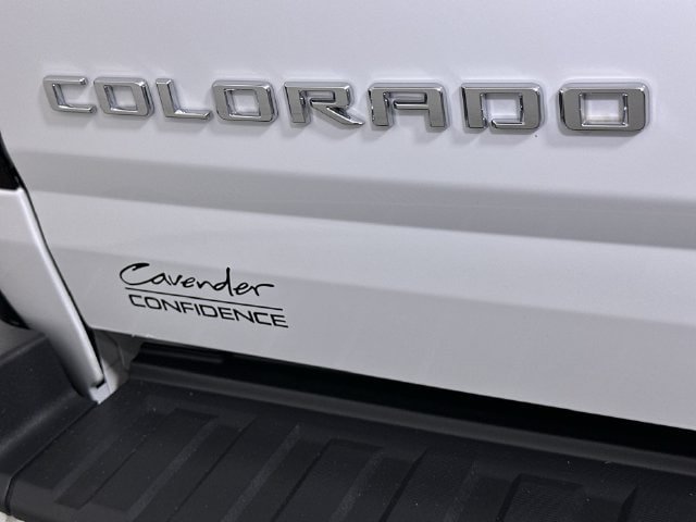 Used 2022 Chevrolet Colorado W/T w/ WT Convenience Package AWD/4WD image 32