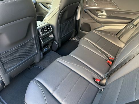 New 2026 Mercedes-Benz GLE 450 4MATIC image 11