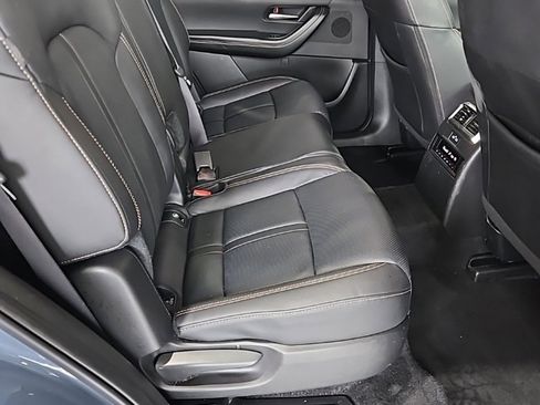 Used 2025 MAZDA CX-70 3.3 Turbo w/ Preferred Package image 15