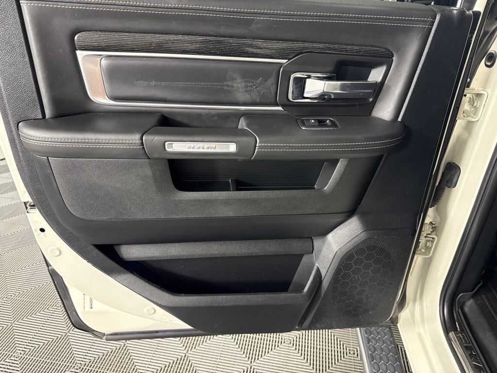 Used 2017 RAM 1500 Limited AWD/4WD image 31