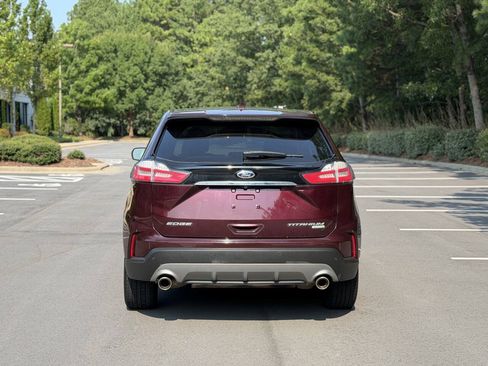 Used 2019 Ford Edge Titanium w/ Cold Weather Package FWD image 6