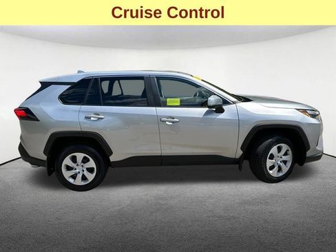 Certified 2025 Toyota RAV4 LE AWD/4WD image 13