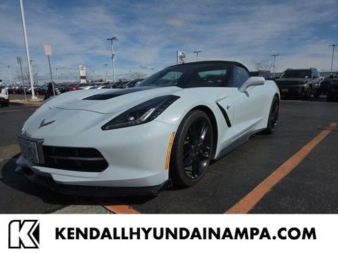 Used 2019 Chevrolet Corvette Stingray Convertible RWD image 1