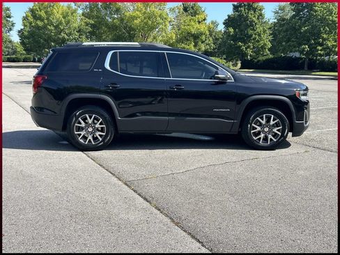 Used 2022 GMC Acadia SLE w/ Driver Convenience Package FWD image 8