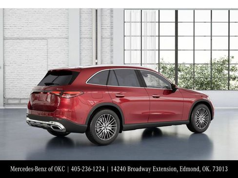 Used 2026 Mercedes-Benz GLC 300 4MATIC image 20