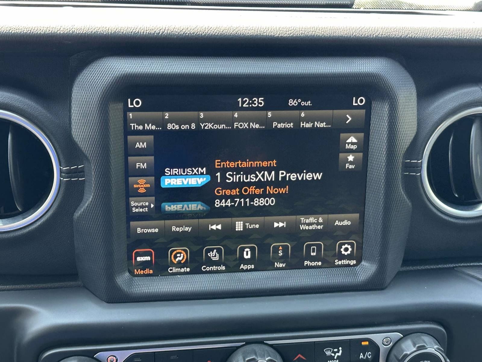 Used 2020 Jeep Wrangler Unlimited Sahara AWD/4WD image 20