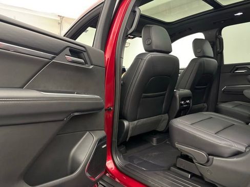 New 2026 GMC Acadia Elevation w/ Black Edition AWD/4WD image 40