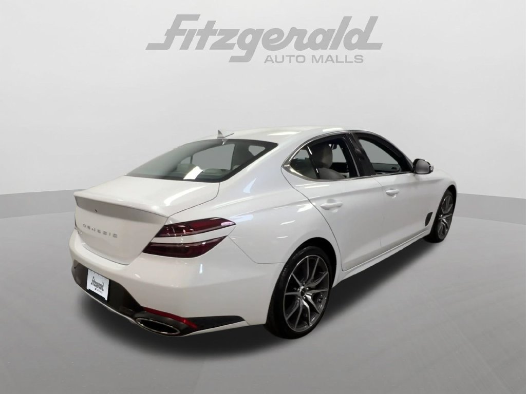 Used 2025 Genesis G70 2.5T RWD image 8