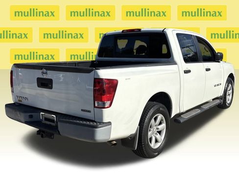 Used 2015 Nissan Titan S w/ S Popular Equipment Package image 5