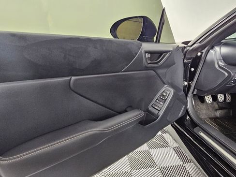 Used 2025 Toyota GR86 Premium w/ ALL Weather Mat Package (TMS) image 18