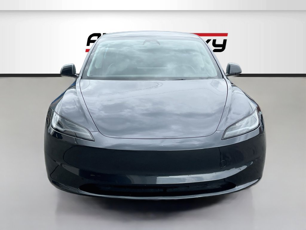 Used 2025 Tesla Model 3 Long Range AWD/4WD image 2