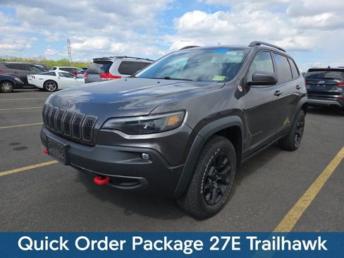 Used 2021 Jeep Cherokee Trailhawk w/ Sun, Sound & Nav Group AWD/4WD image 4