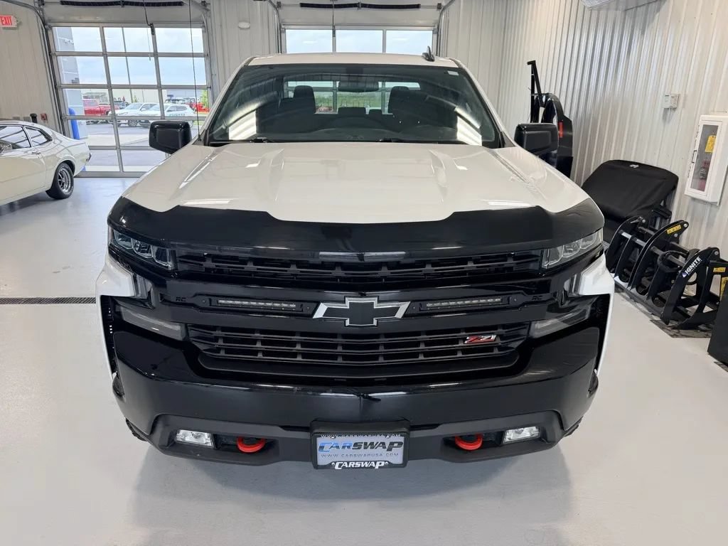 Used 2021 Chevrolet Silverado 1500 LT Trail Boss w/ LPO, Dark Essentials Package AWD/4WD image 11