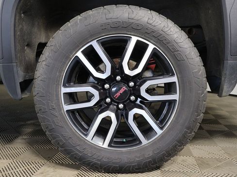 Used 2023 GMC Sierra 1500 AT4 w/ AT4 Preferred Package AWD/4WD image 21