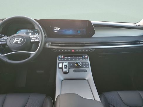 Used 2025 Hyundai Palisade XRT image 11