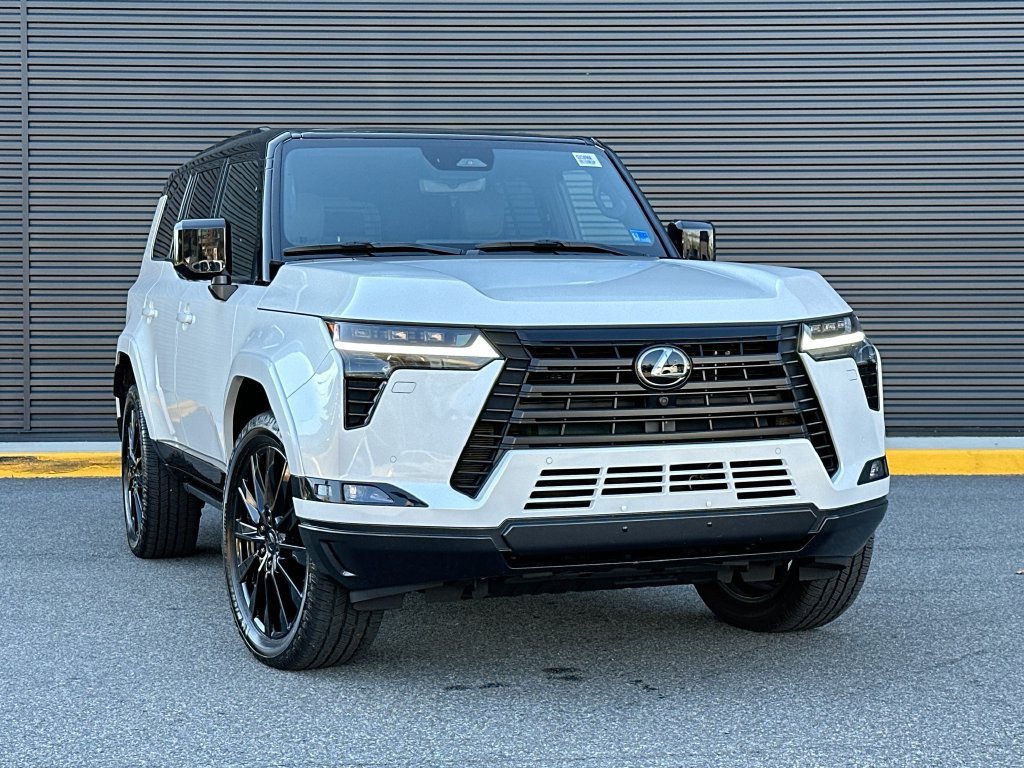 Used 2024 Lexus GX 550 w/ Accessory Package (Z1) AWD/4WD image 7