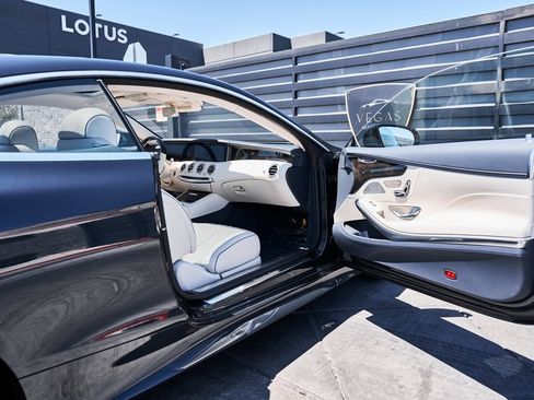 Used 2020 Mercedes-Benz S 560 4MATIC Coupe image 22