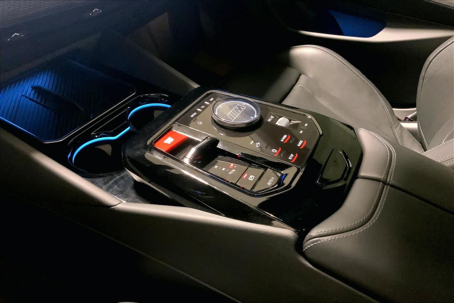 Used 2025 BMW M5 Touring w/ Executive Package AWD/4WD image 16
