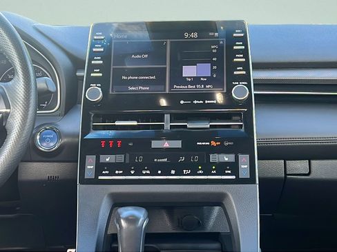 Used 2021 Toyota Avalon XSE FWD image 13