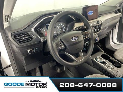 Certified 2022 Ford Escape SE AWD/4WD image 8