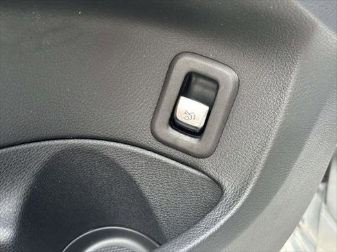 Used 2021 Mercedes-Benz C 300 4MATIC Sedan image 14