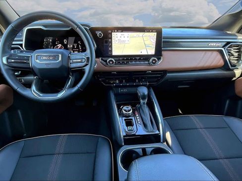 Used 2023 GMC Canyon AT4 w/ Canyon Safety Plus Package image 10