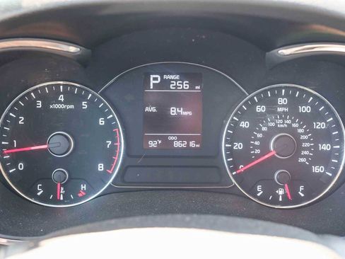 Used 2017 Kia Forte LX FWD image 24
