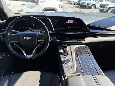 Used 2023 Cadillac Escalade ESV Sport w/ Touring Package image 28